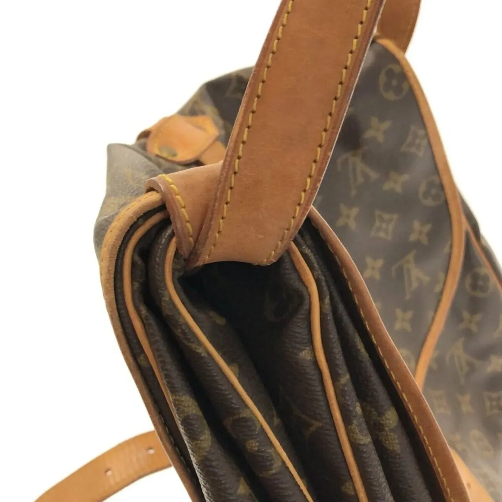 100% Authentic LOUIS VUITTON Saumur 35  Brown Monogram Shoulder Bag