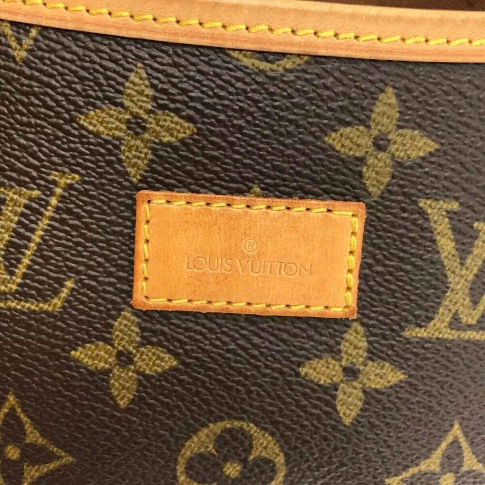 100% Authentic LOUIS VUITTON Saumur 35  Brown Monogram Shoulder Bag