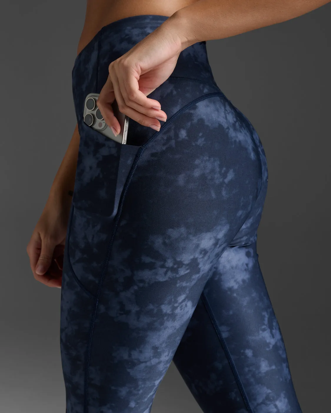 Aero Hi-Rise Compression Tights