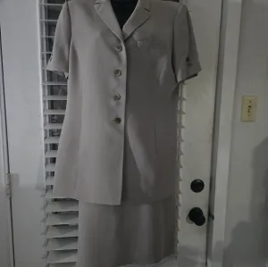 Anne Klein Skirt &amp; Jacket Business Suit