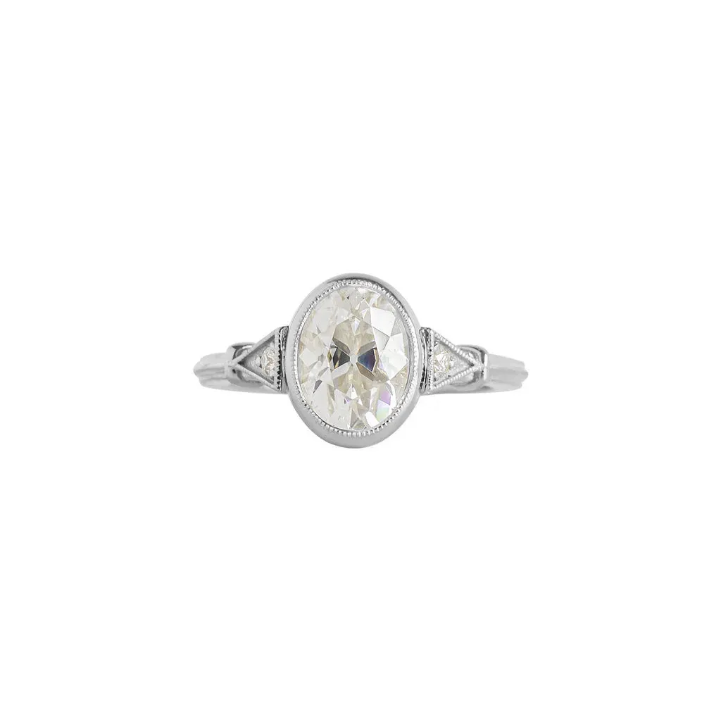 Audrey Antique Oval