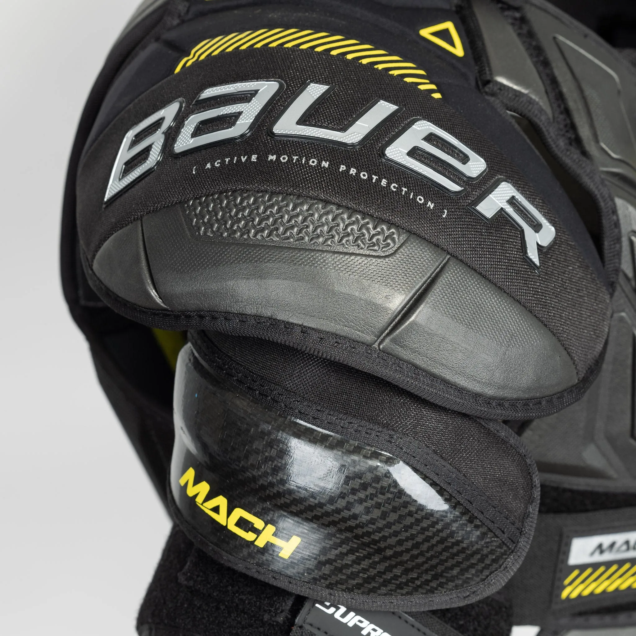 Bauer Supreme Mach Senior Hockey Shoulder Pads