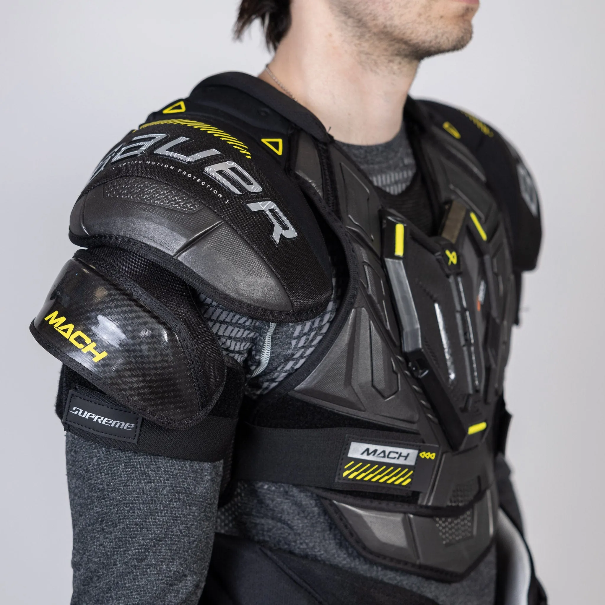 Bauer Supreme Mach Senior Hockey Shoulder Pads