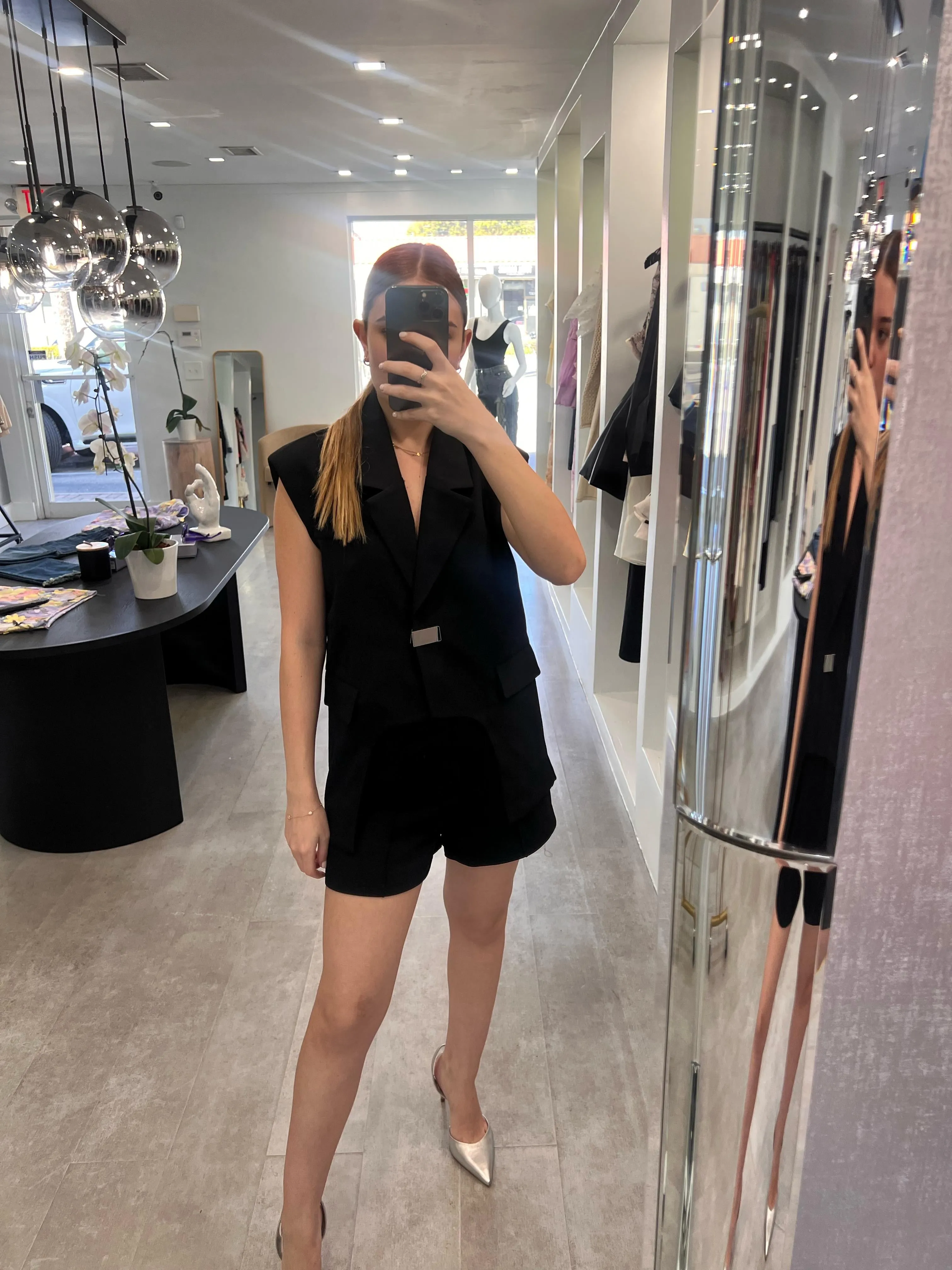 BLACK STRUCTURED SET