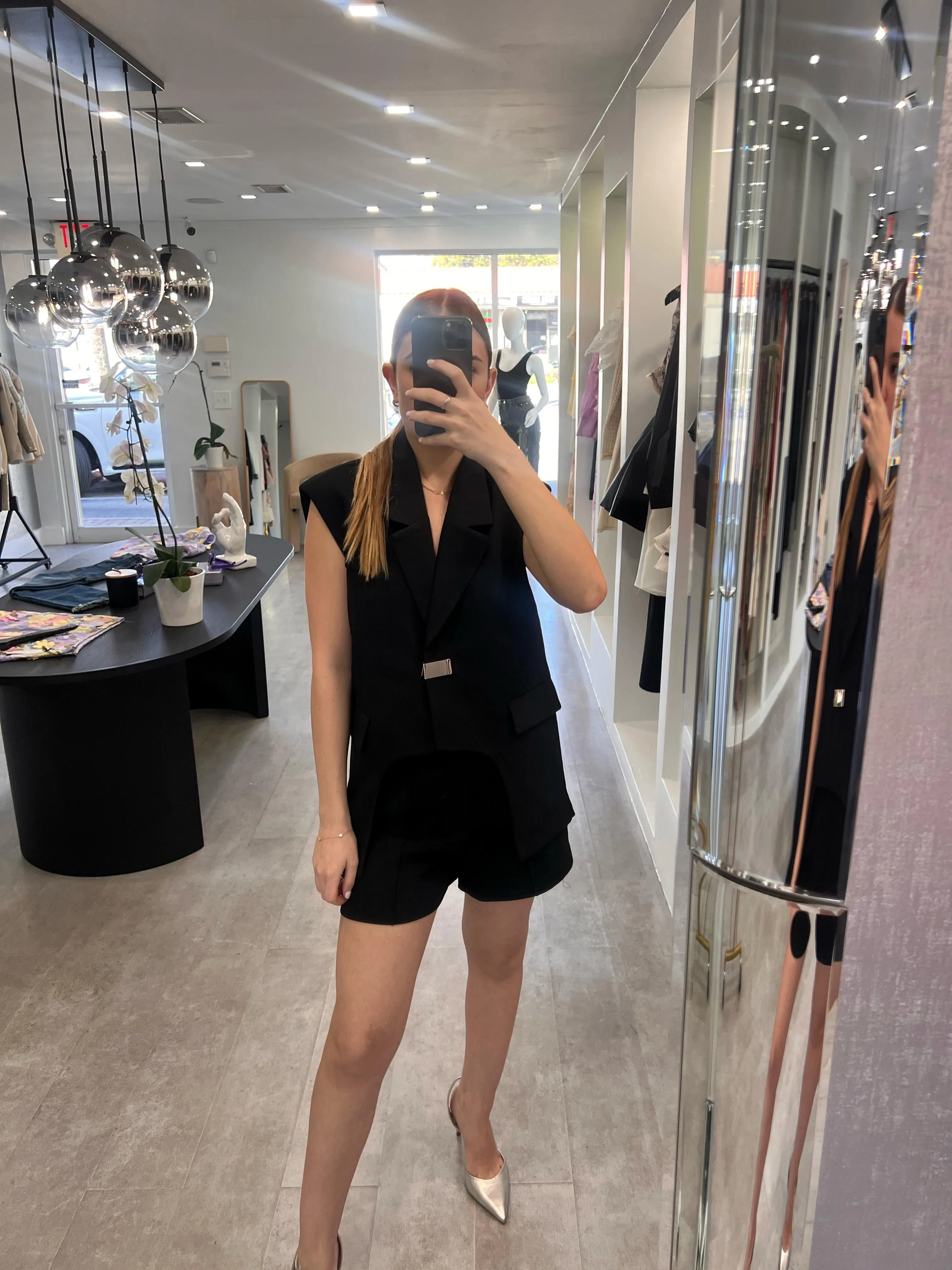 BLACK STRUCTURED SET