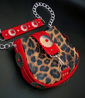 Cat Walk Shoulder Bag