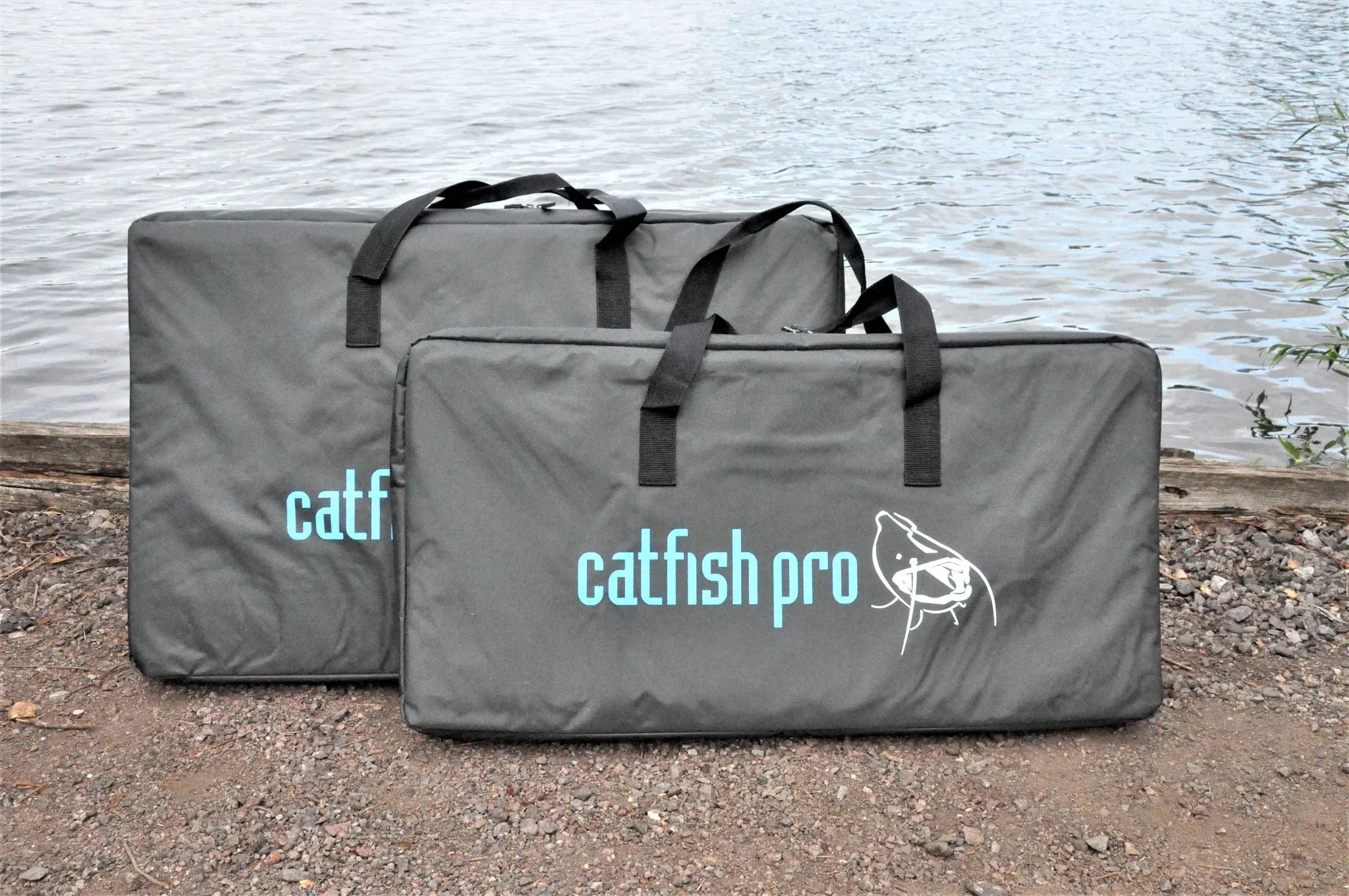 CATFISH PRO Unhooking Mat plus flap XL (65in x 30in)