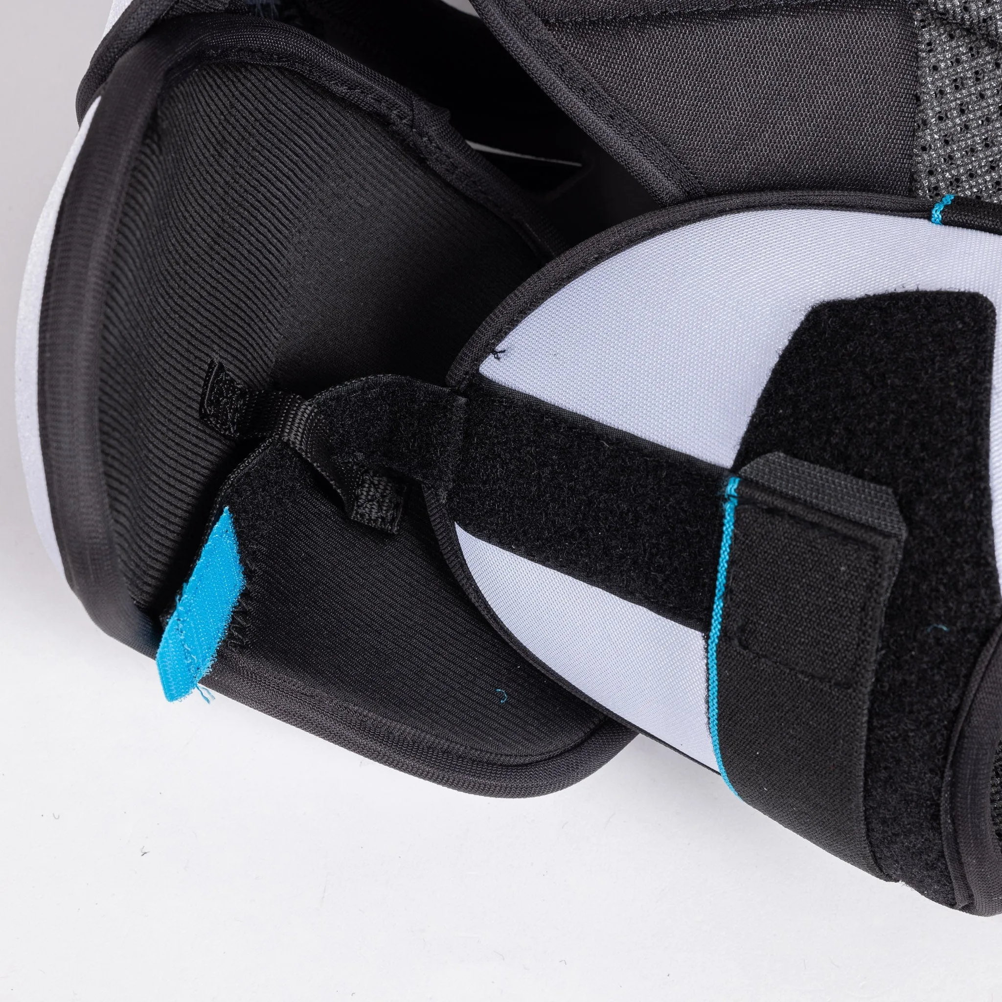 CCM Jetspeed Control Senior Hockey Shoulder Pads - (2023)