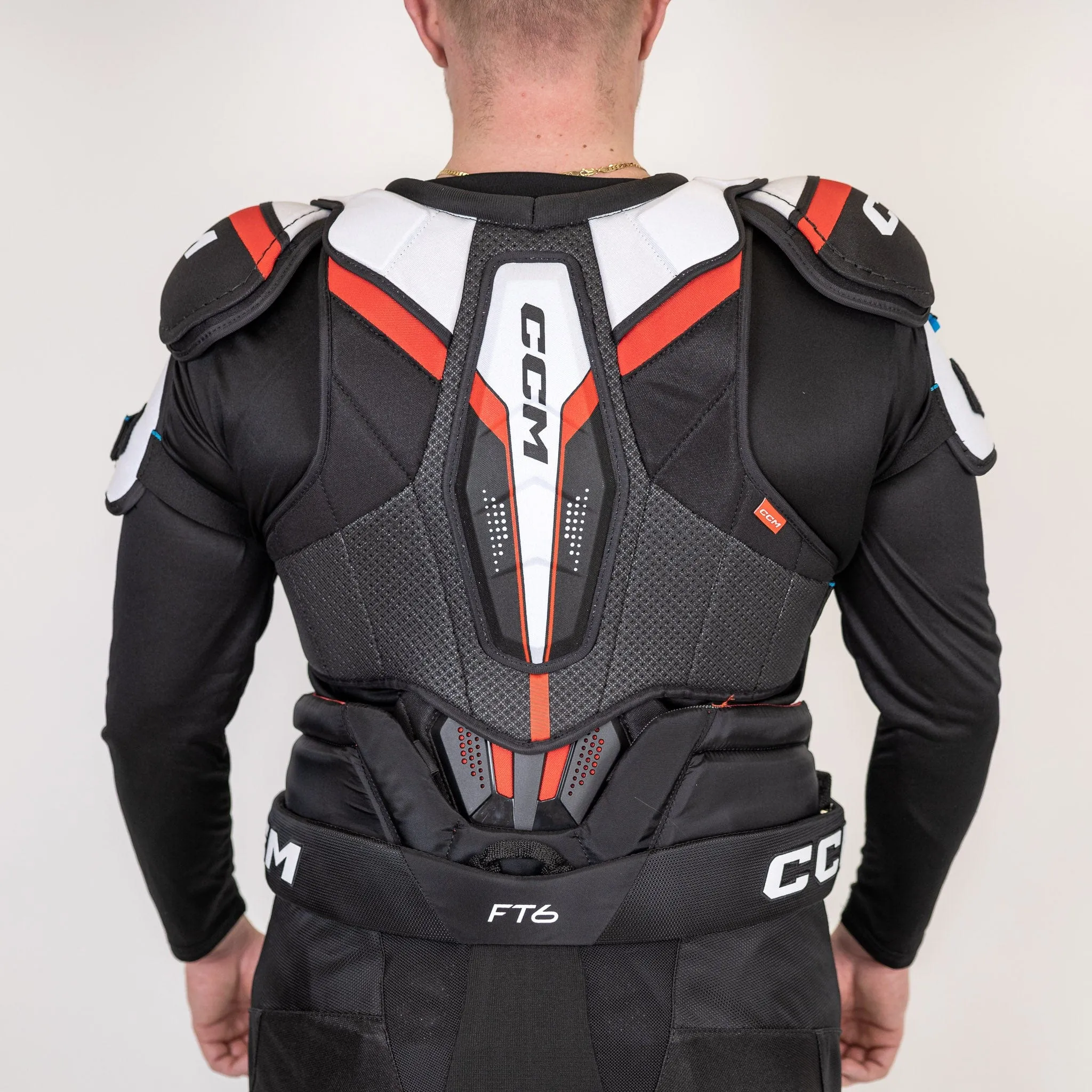 CCM Jetspeed FT680 Junior Hockey Shoulder Pads