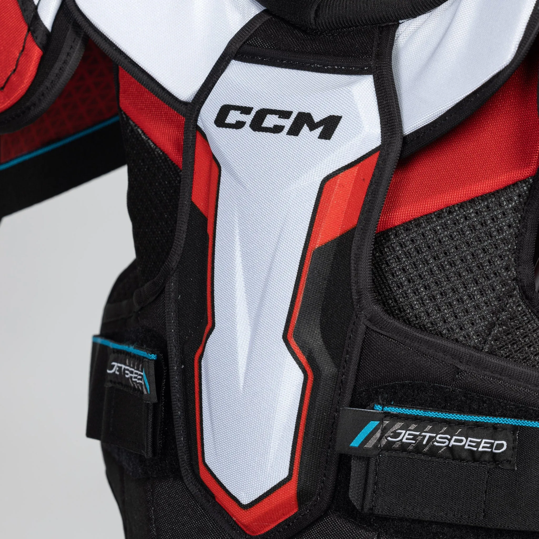 CCM Jetspeed FT680 Junior Hockey Shoulder Pads