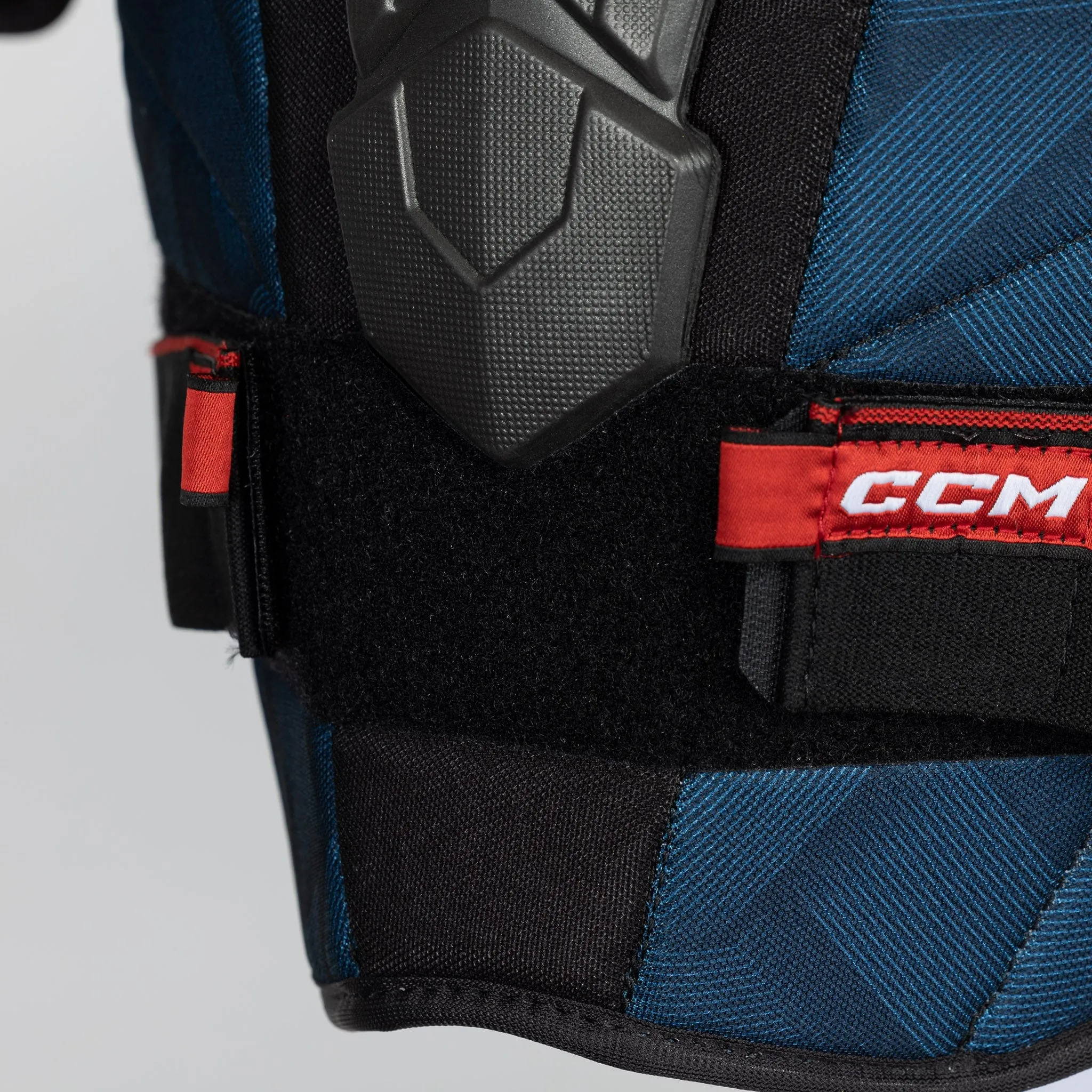 CCM Next Senior Hockey Shoulder Pads