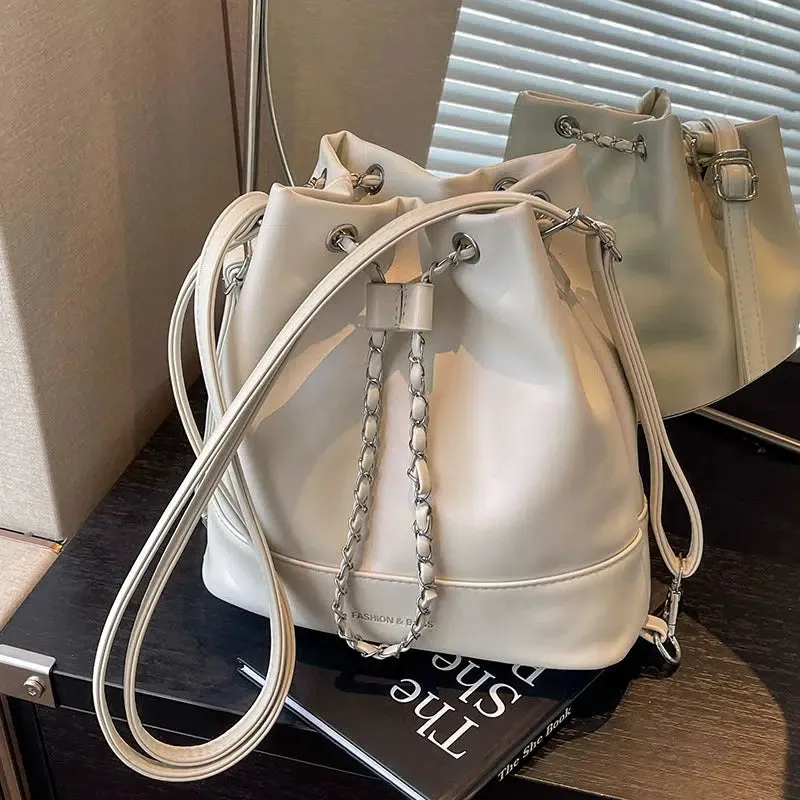 Chain Drawstring Shoulder Bag