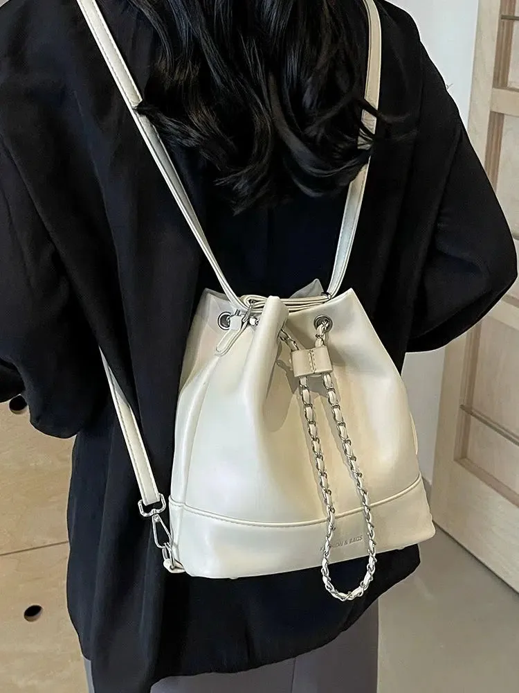 Chain Drawstring Shoulder Bag