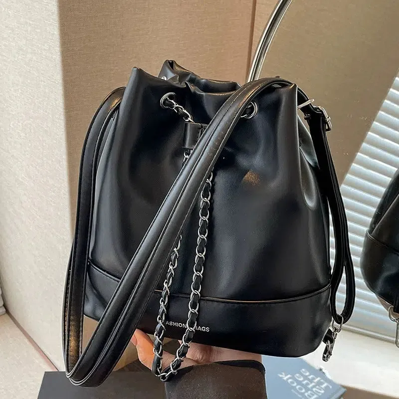 Chain Drawstring Shoulder Bag