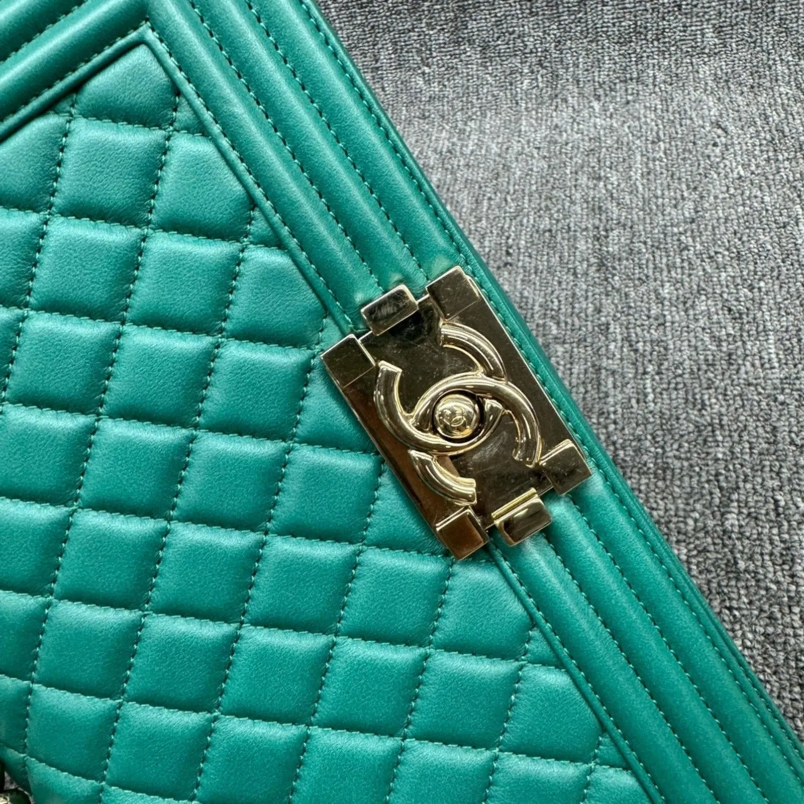 CHANEL Boy Green Leather Shoulder Bag