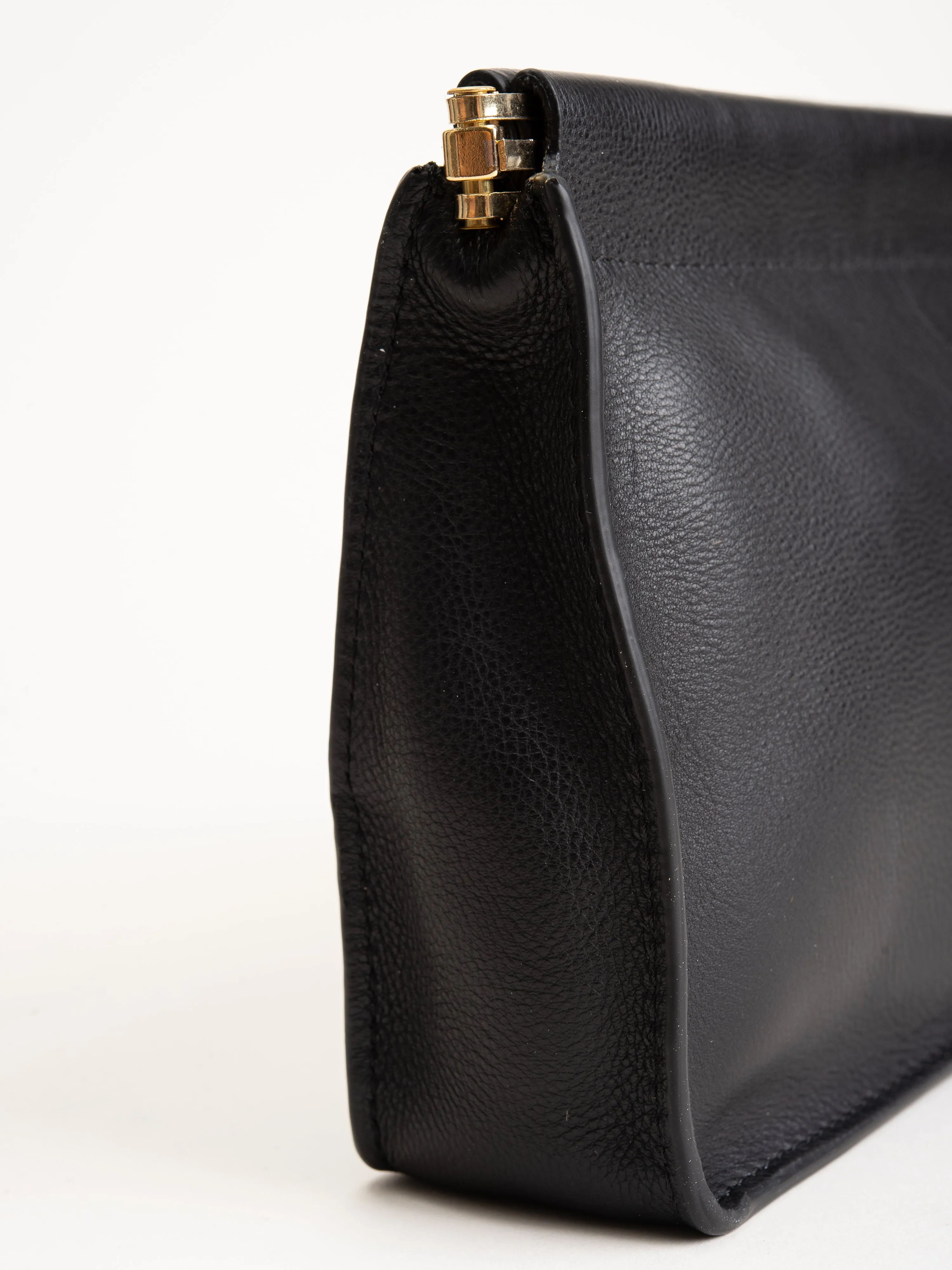 clic clac clutch - noir brass