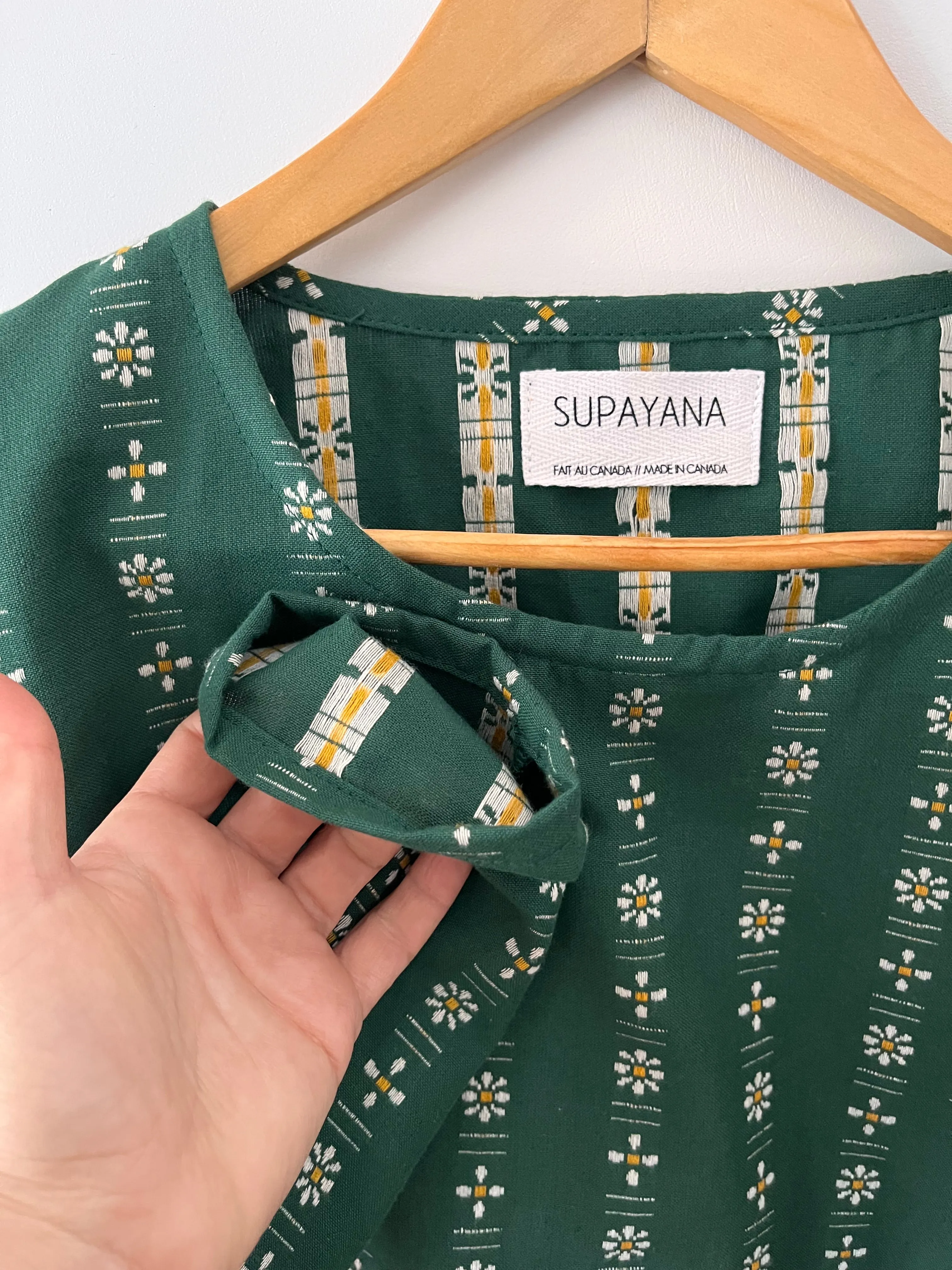 Daisies long sleeve top- fern green
