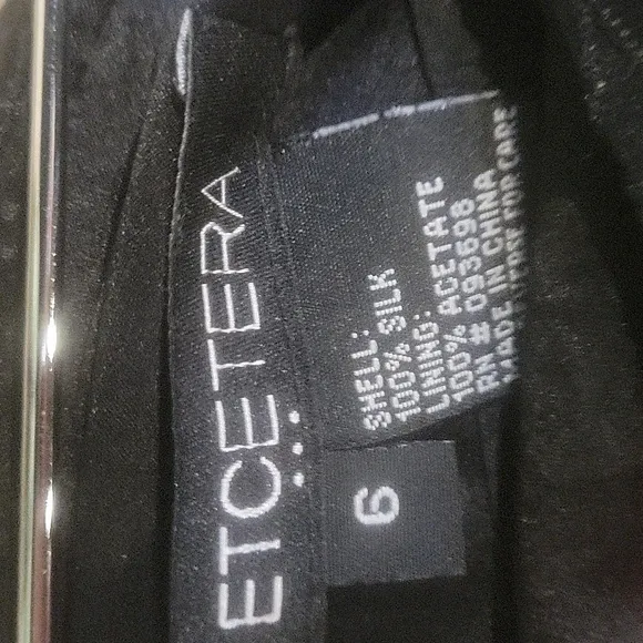 ECCETERA Black Silk Embellished Beaded Applique Design Mini Skirt 6.