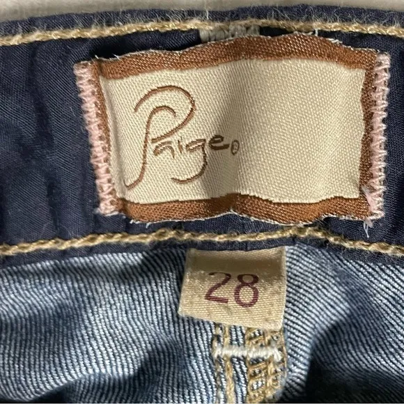 EUC PAIGE Canyon Boot Dark Wash Size 28