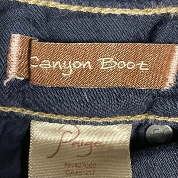 EUC PAIGE Canyon Boot Dark Wash Size 28