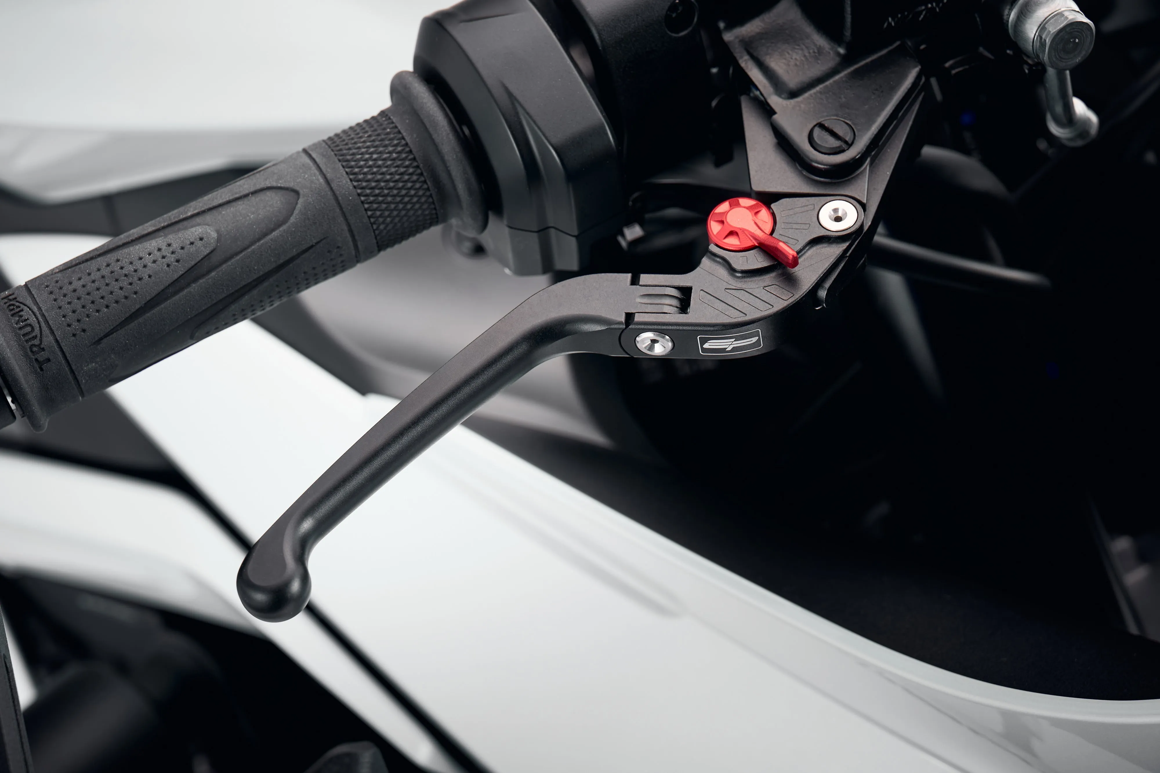 Evotech Evo Folding Clutch and Brake Lever set - Triumph Trident  (2025 )