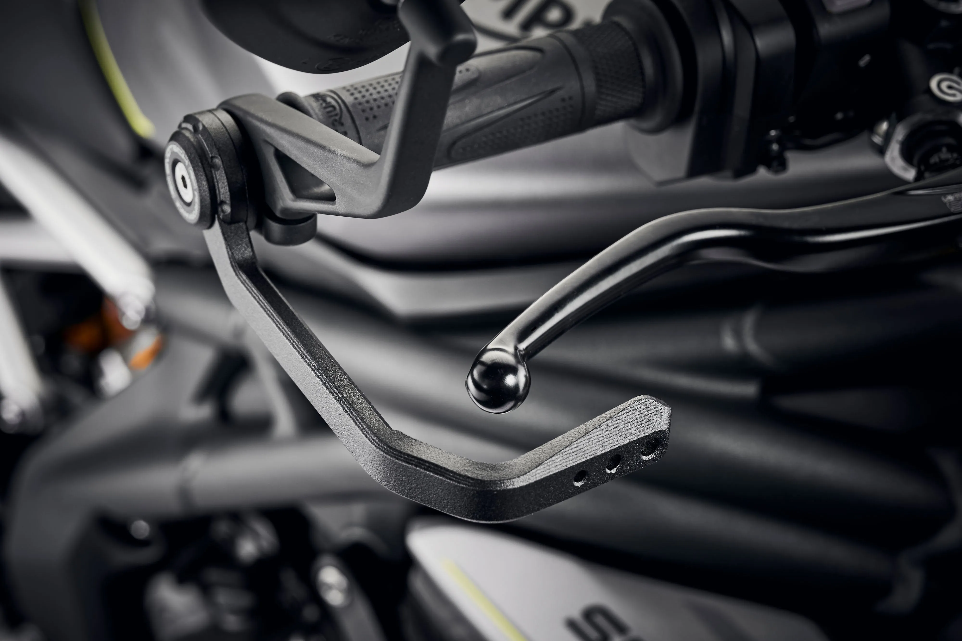 Evotech Triumph Street Triple S (660) Brake And Clutch Lever Protector Kit 2020  (Bar End Mirror Version)