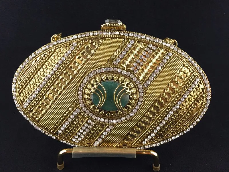 Fancy metal clutch