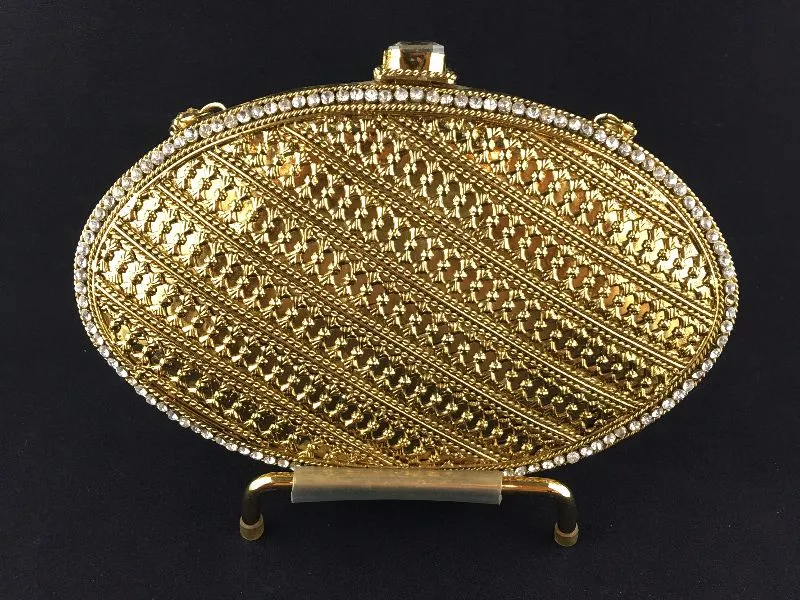 Fancy metal clutch