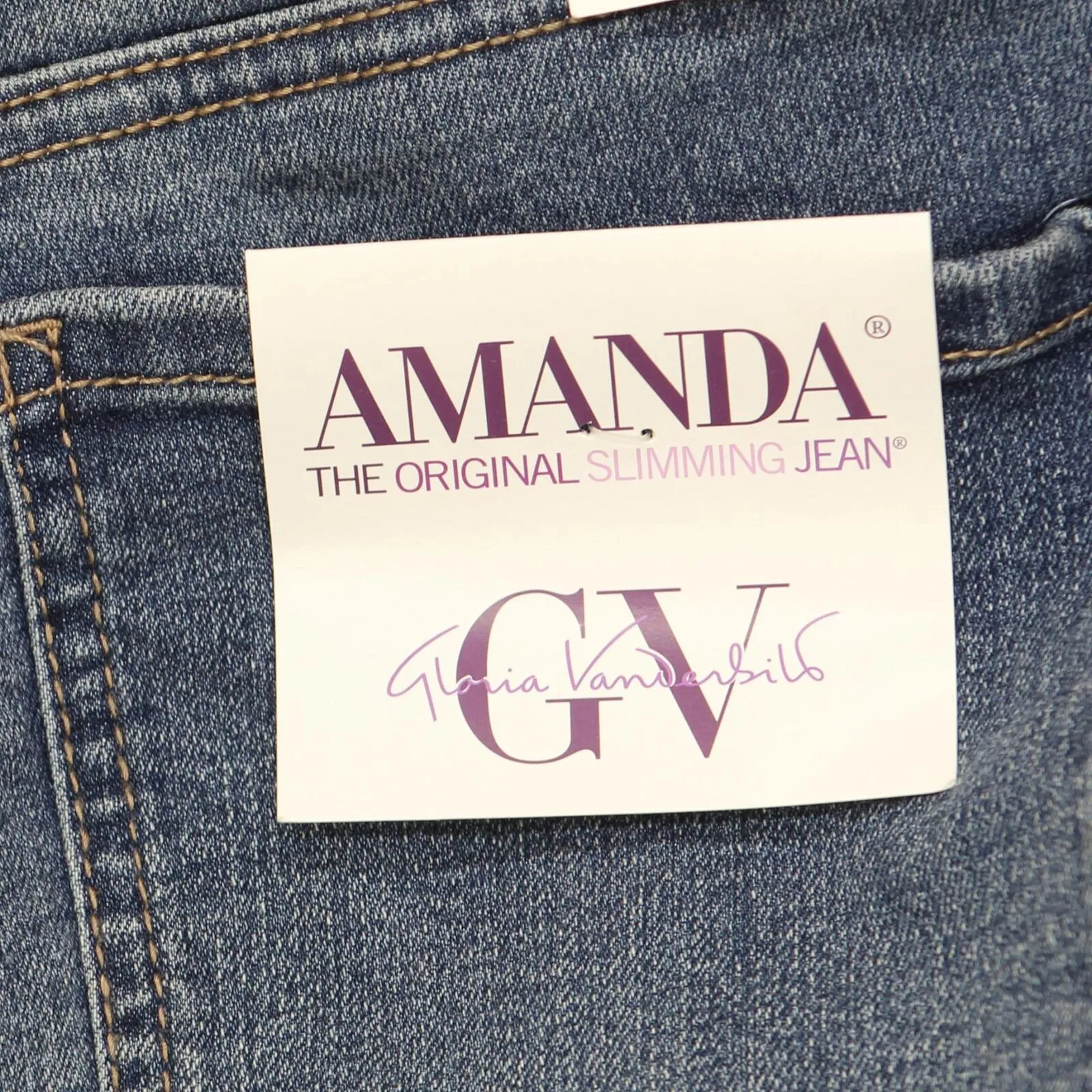 Gloria Vanderbilt Womens Petite Amanda Straight-Leg Jeans 30062701