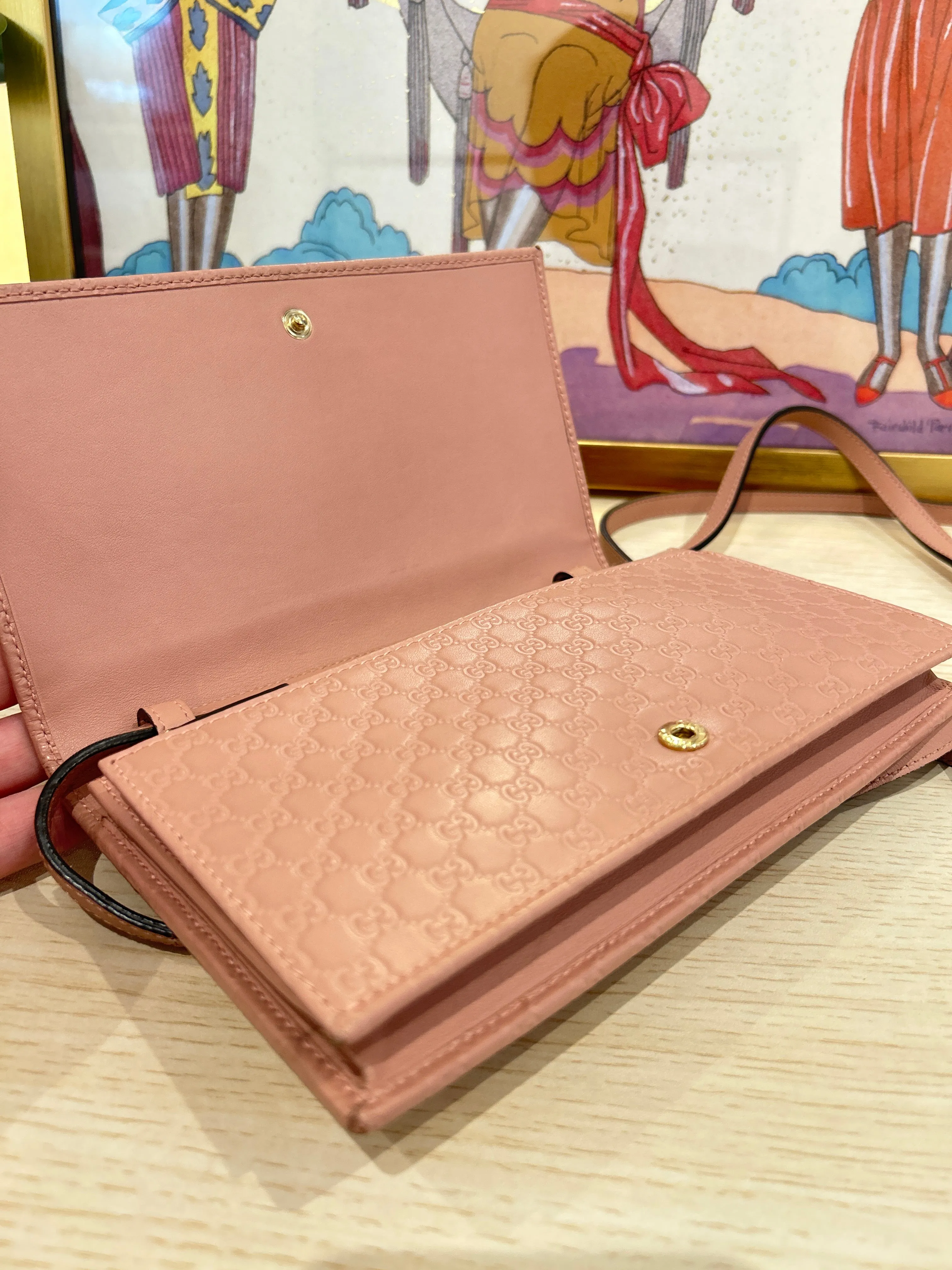 Gucci Bag, Soft Pink Microguccissima Crossbody