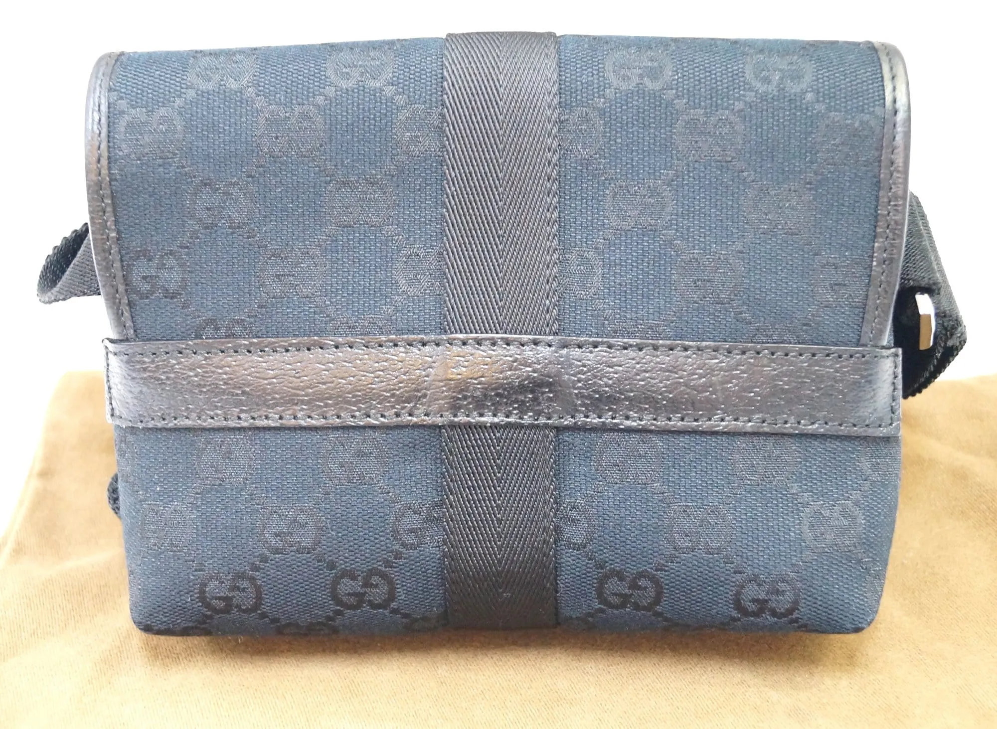 GUCCI GG Monogram Black Waist Bag 131236