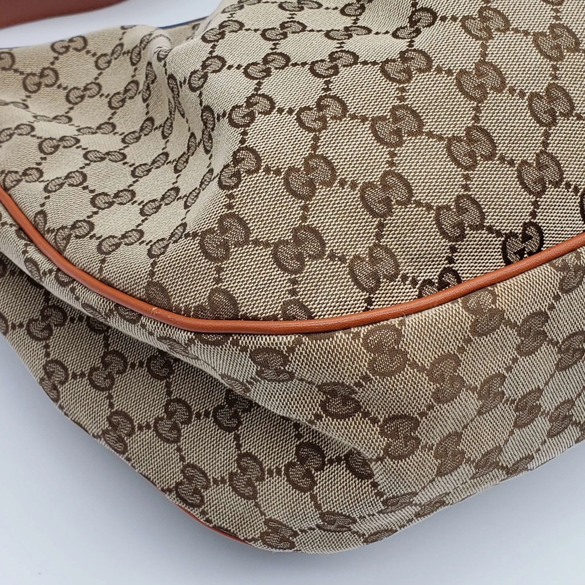 Gucci GG Sukey Shoulder Bag