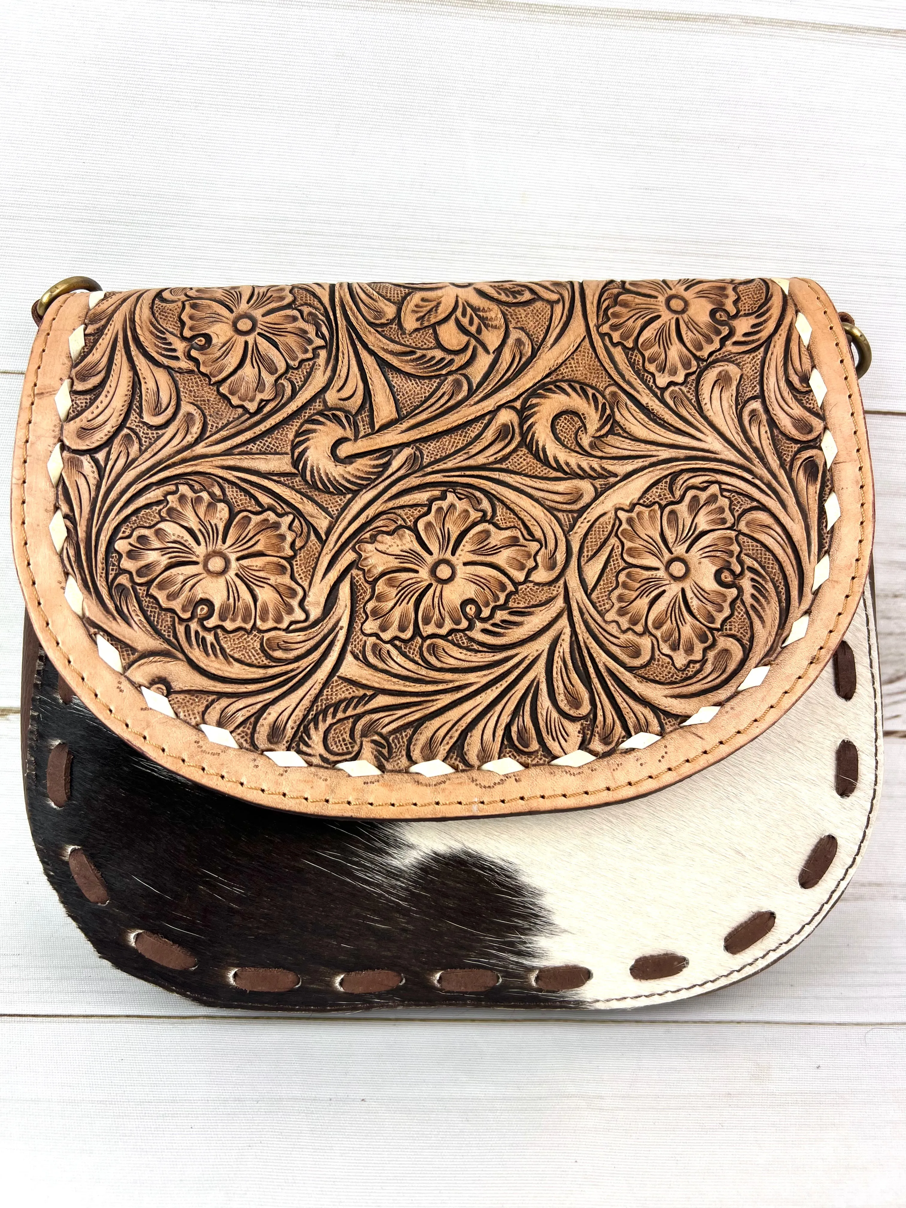 Hide Buckstitch Leather Saddle Bag Style Handbag