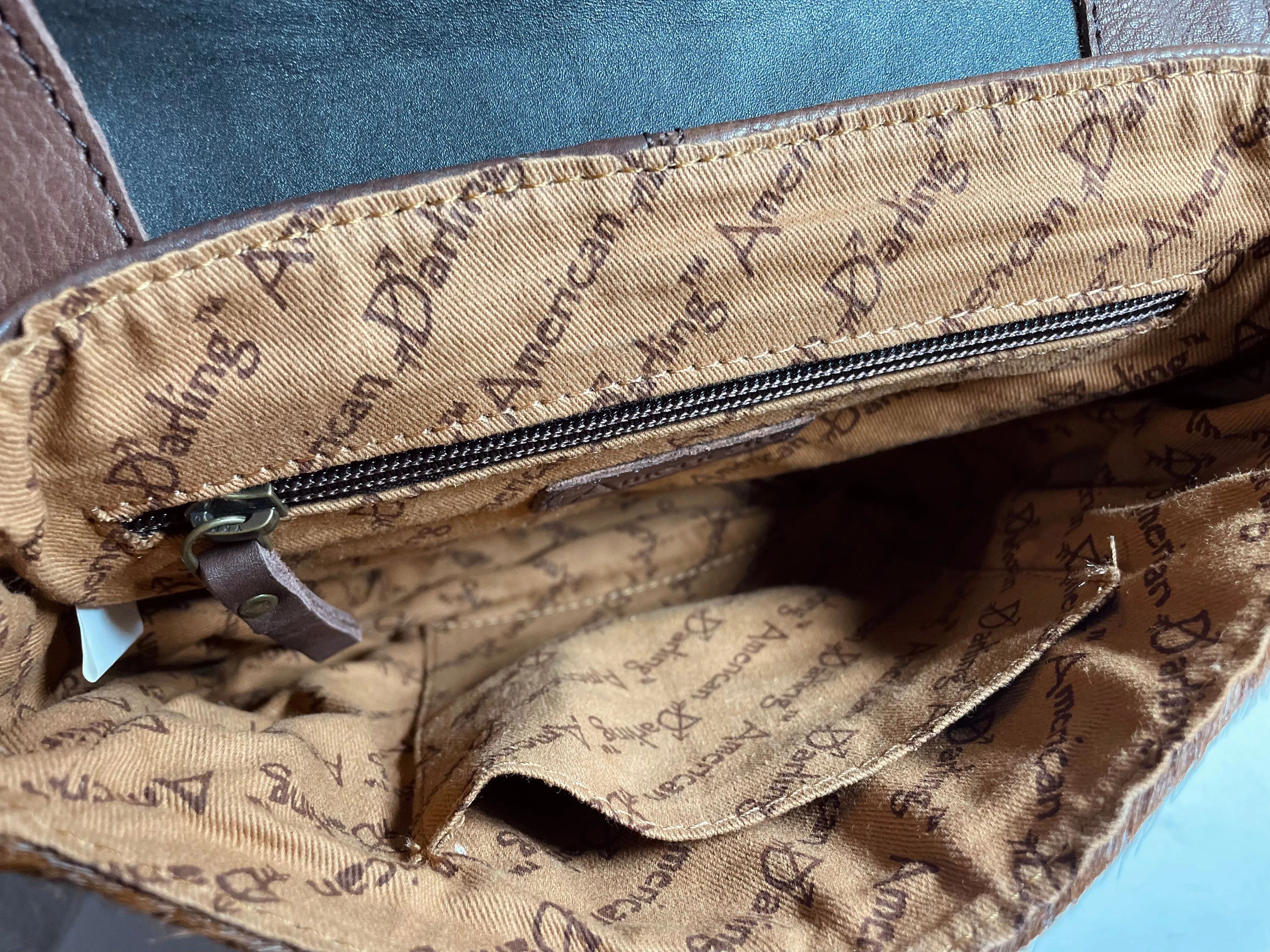 Hide Buckstitch Leather Saddle Bag Style Handbag