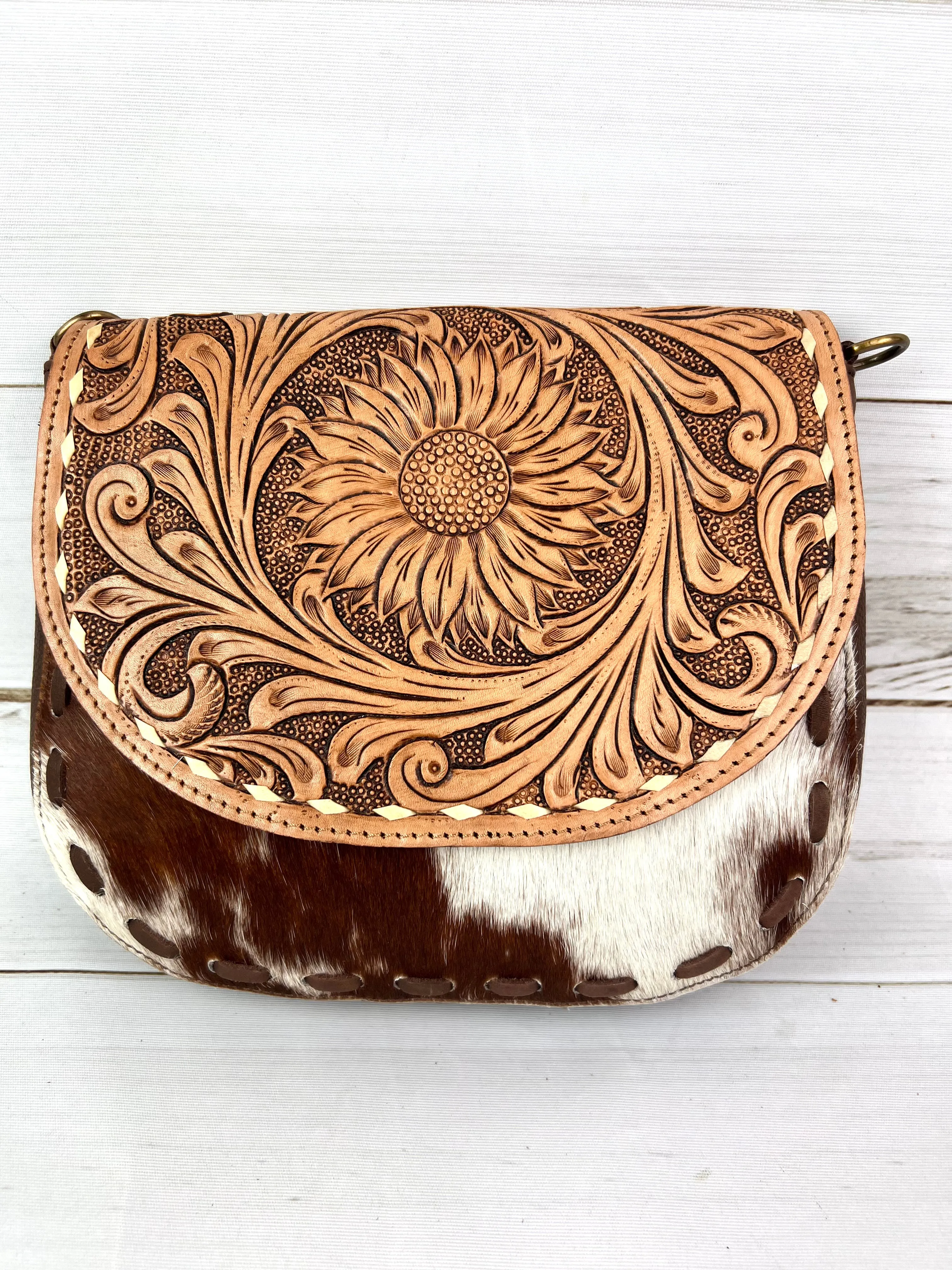 Hide Buckstitch Leather Saddle Bag Style Handbag