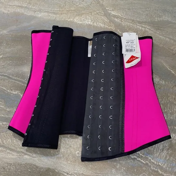 High compression Waist Trainer Size M