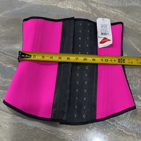 High compression Waist Trainer Size M