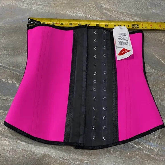 High compression Waist Trainer Size M