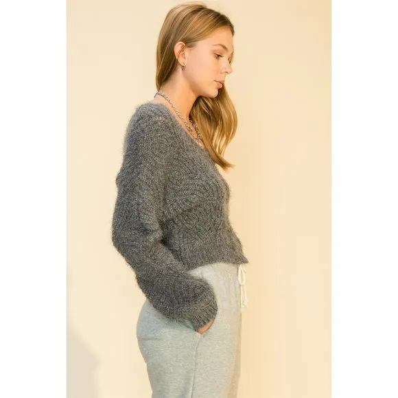 HYFVE WOMENS GREY SOFT FUZZY V-NECK SWEATER SZ: S/M/L