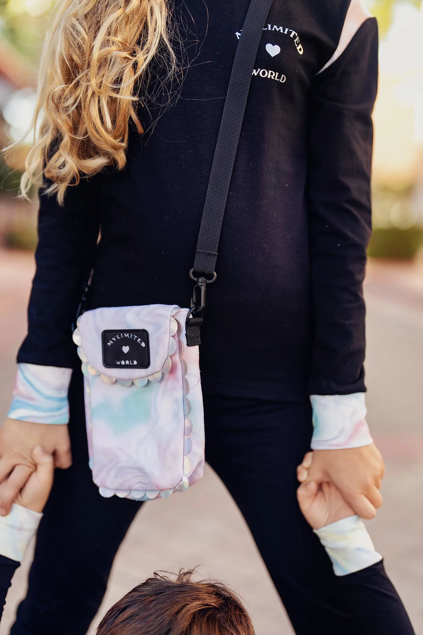 Iridescent Scalloped  Edge Crossbody Bag