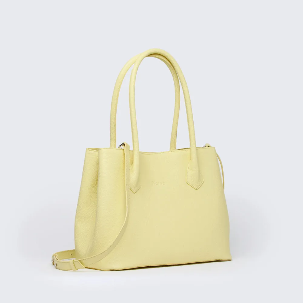 Katie Tote