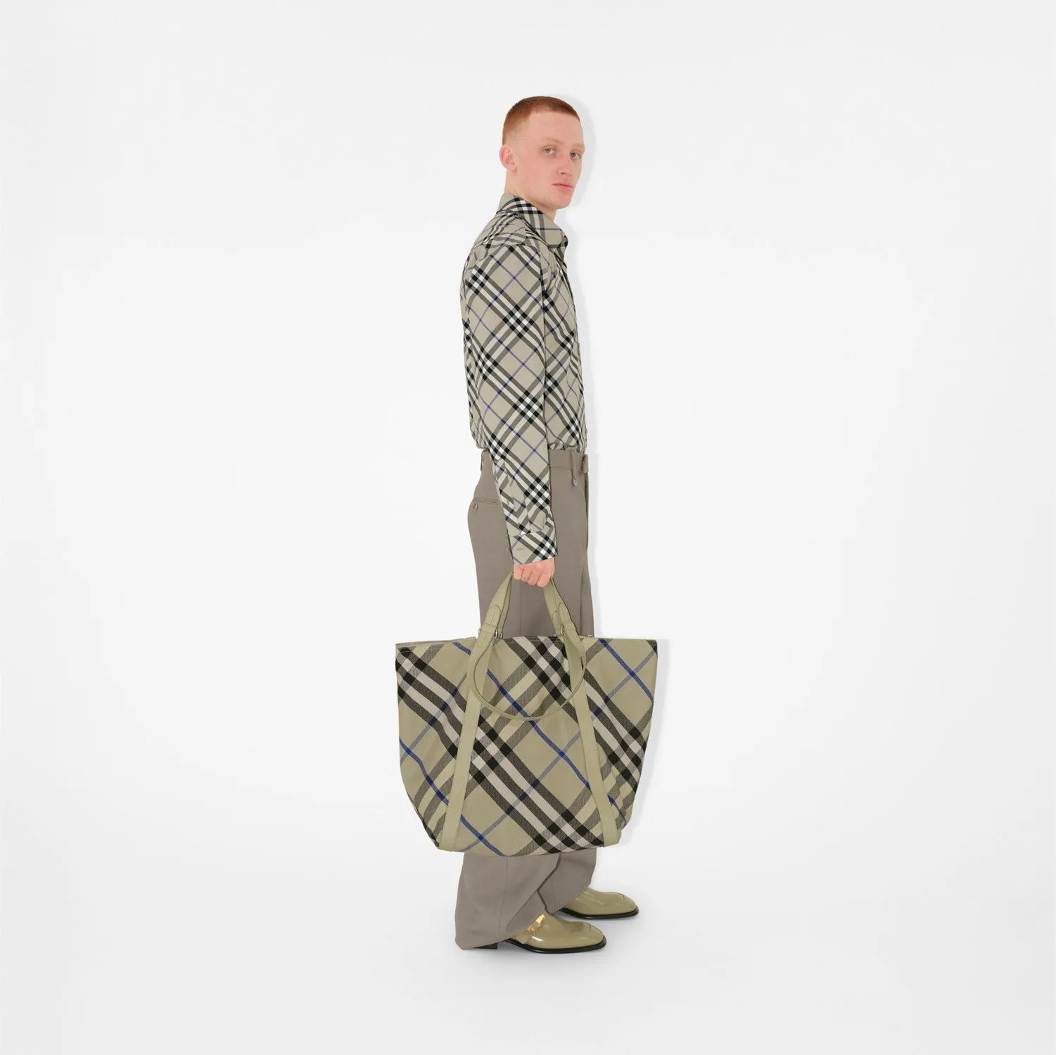 Large Field Tote