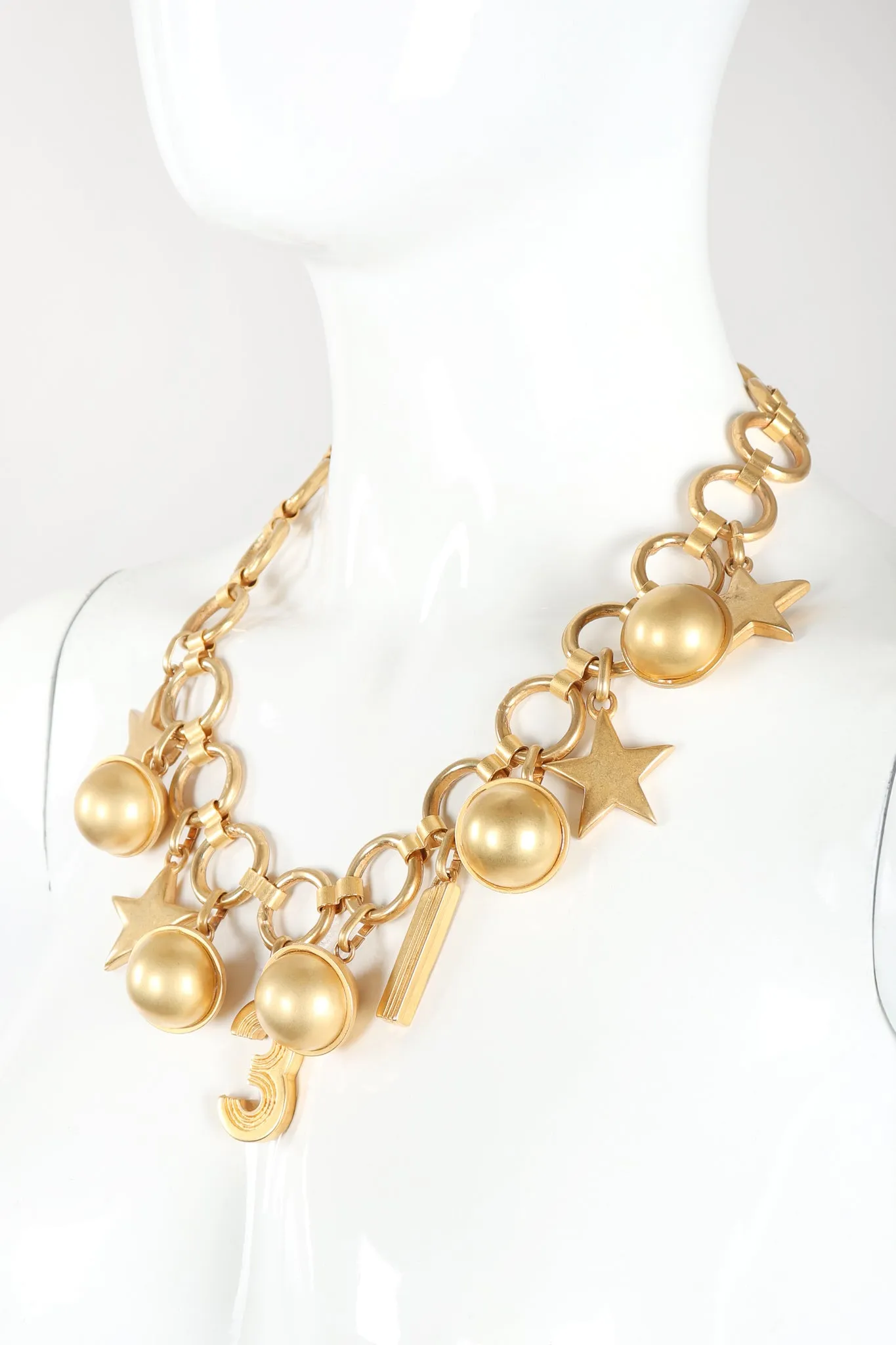Laurél Star Globe Charm Collar