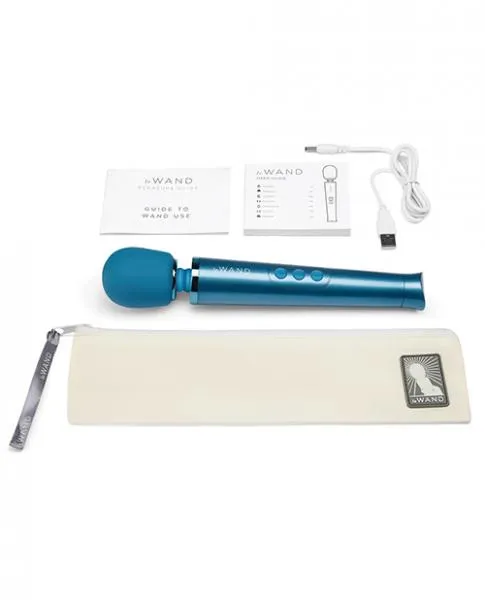 Le Wand Petite Vibrating Massager - Blue