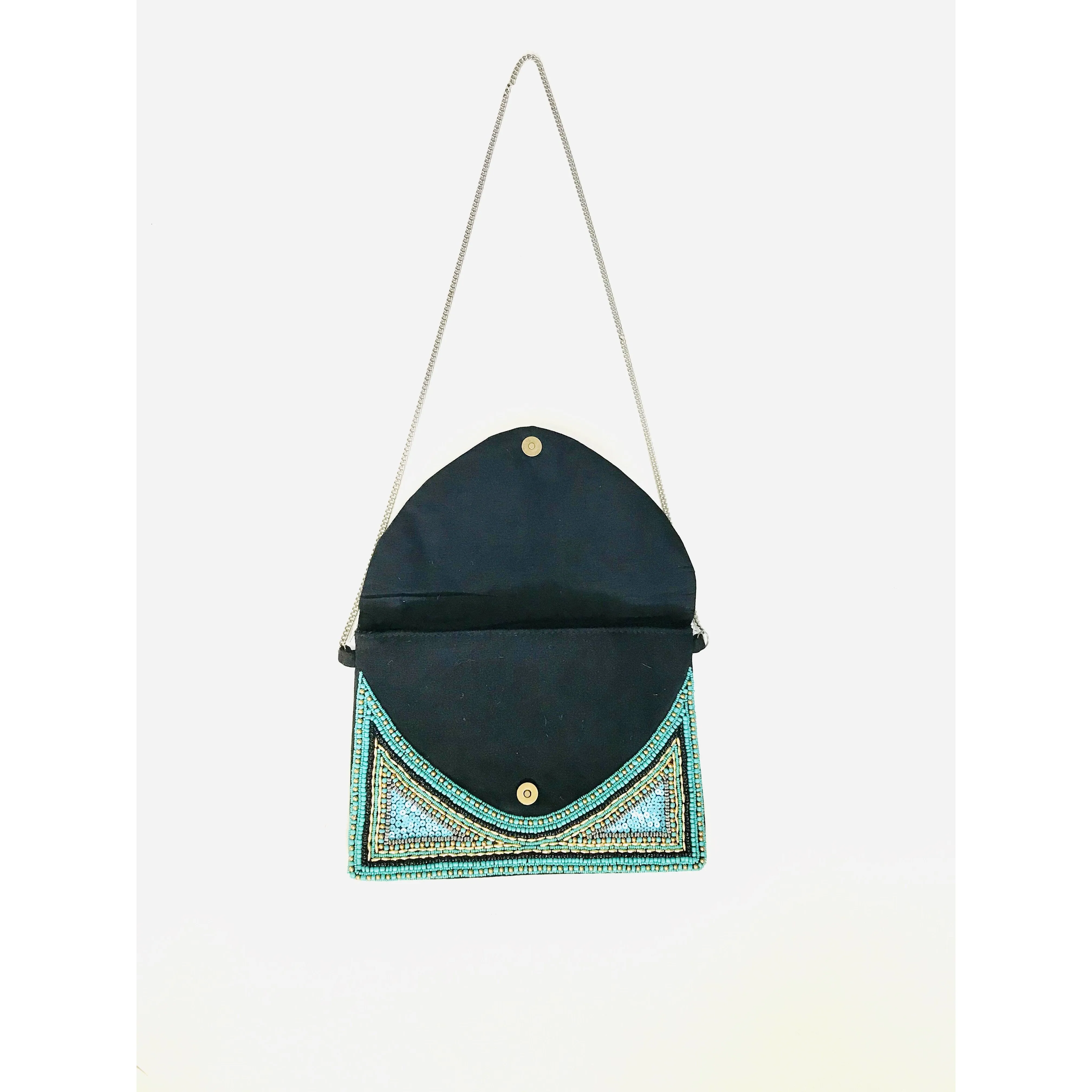 Leela Clutch