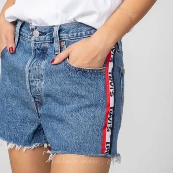 Levi’s | 501 HIGH RISE SPORT TAPE SHORTS