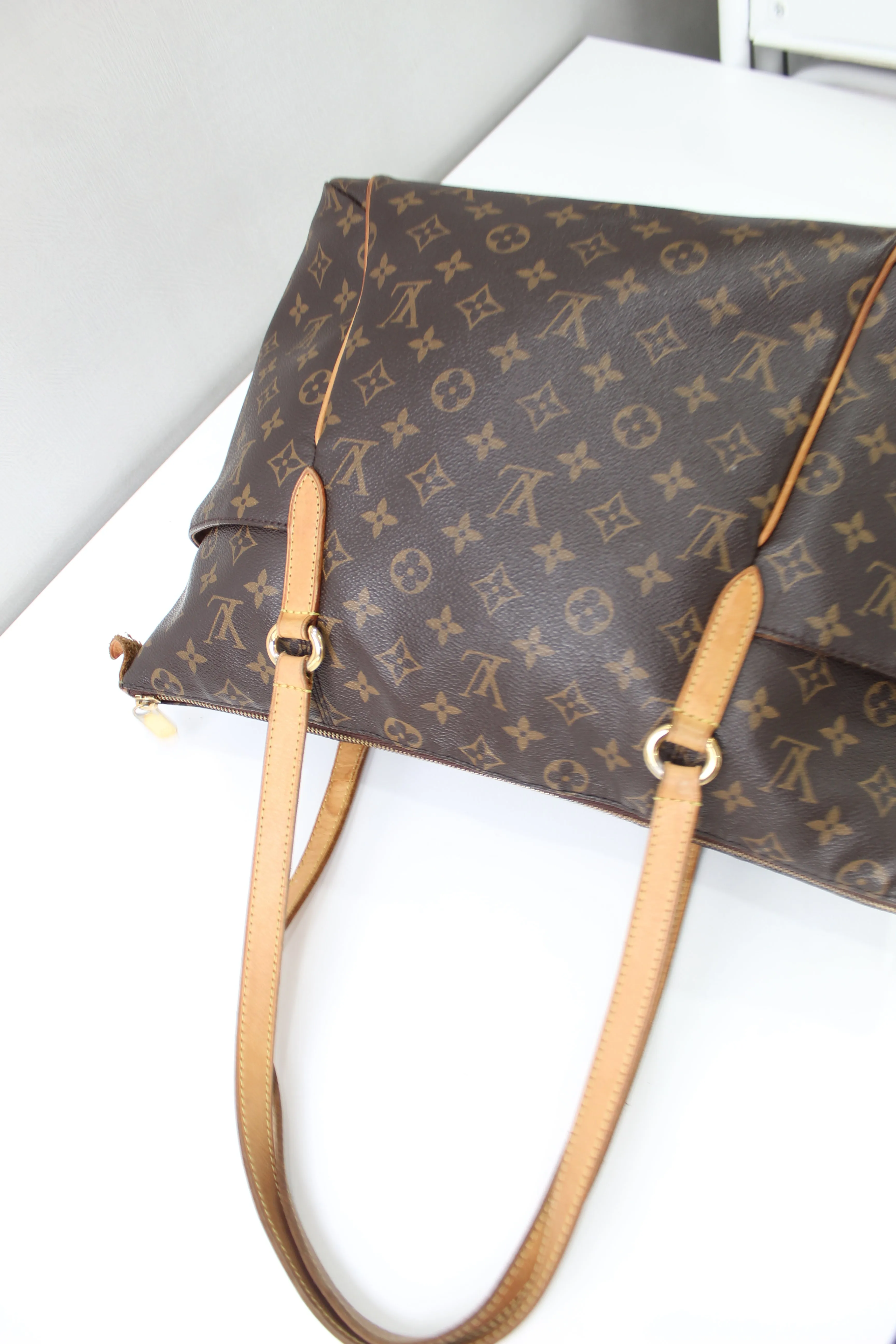Louis Vuitton Totally MM