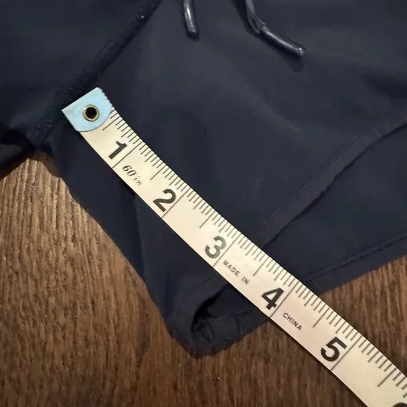 lululemon Navy blue  hotty hot shorts 10 drawstring