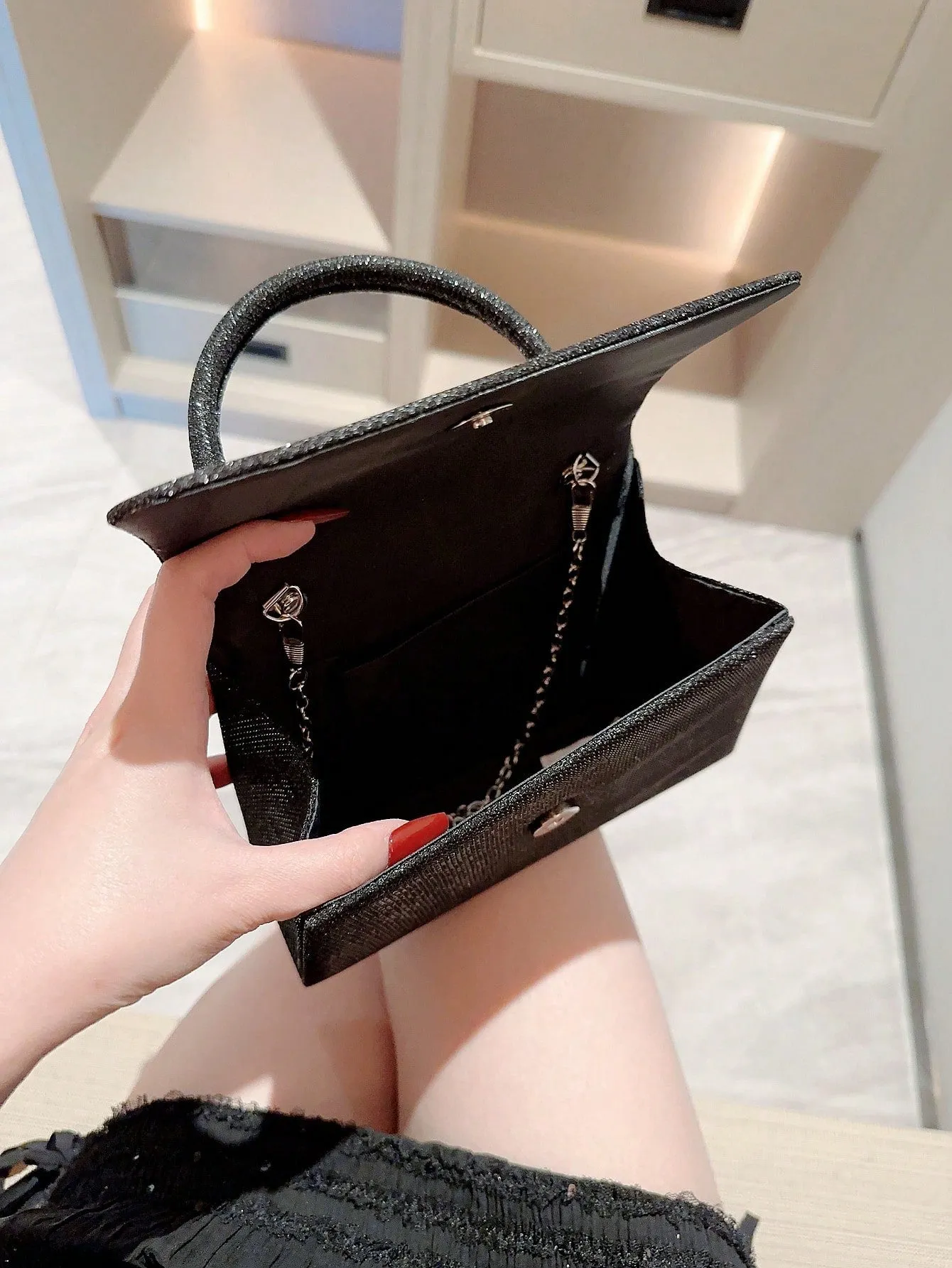 Metal Luster Flip Cover Handbag - Black- FD ⚡