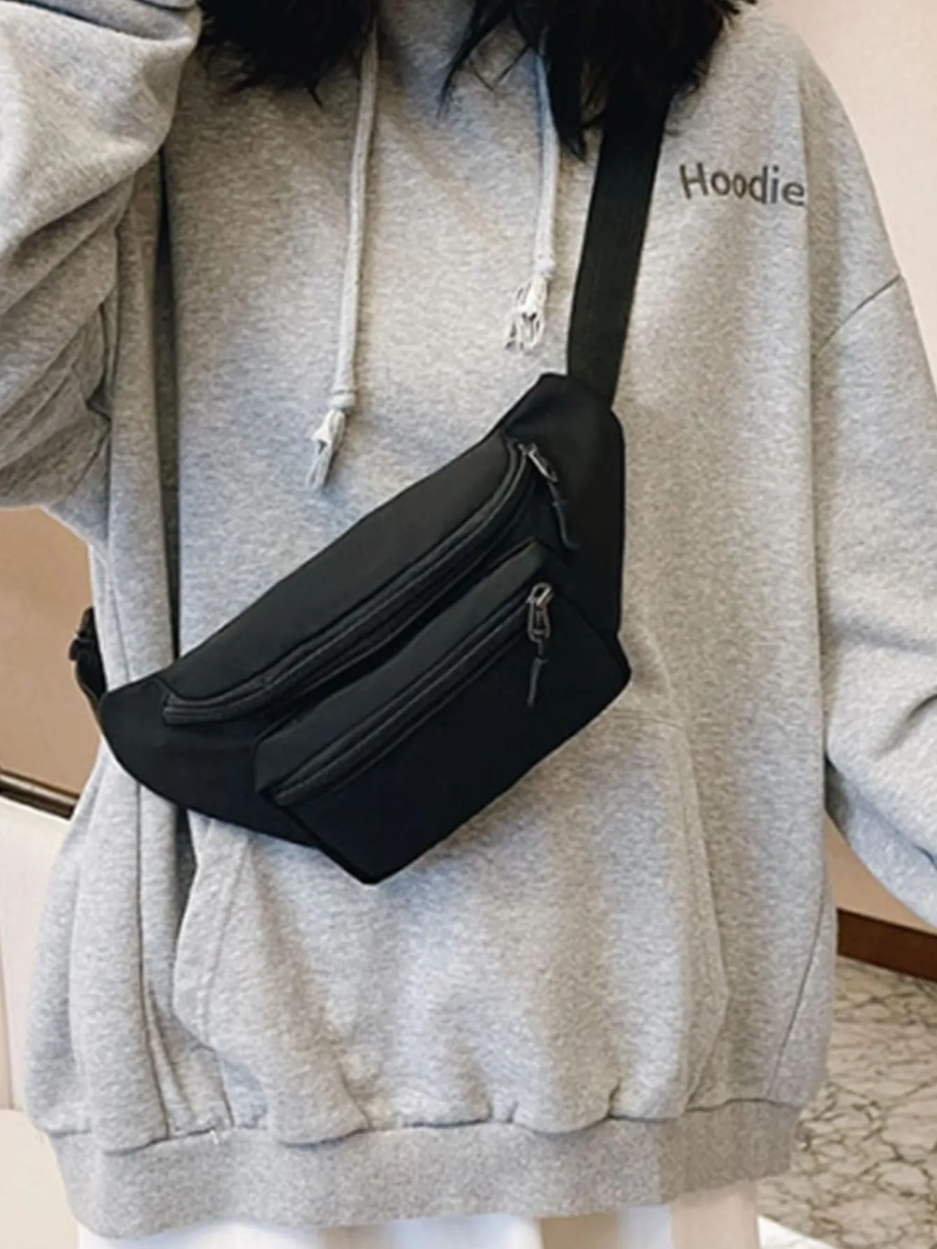 Minimalist Zip Front Waist Bag - Black